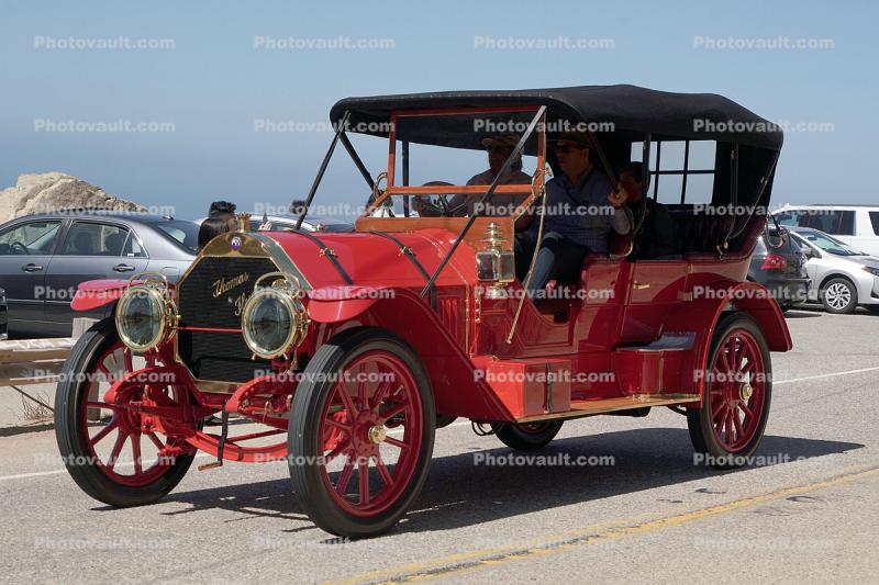 1909 Thomas Flyer 5 Passenger Touring Car