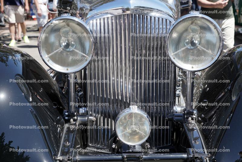1931 Bentley 8 Litre Barker Cabriolet