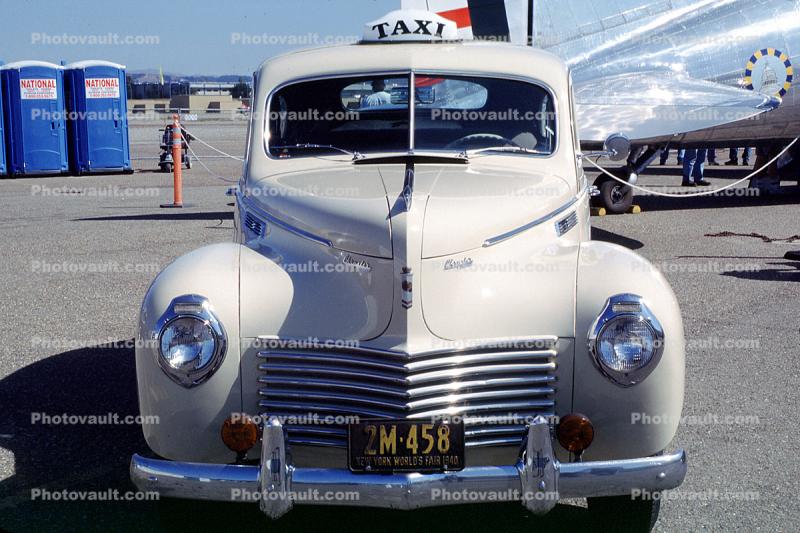 City Taxi Cab head-on, 1940 City Taxi, Lakehurst, automobile, Chrysler