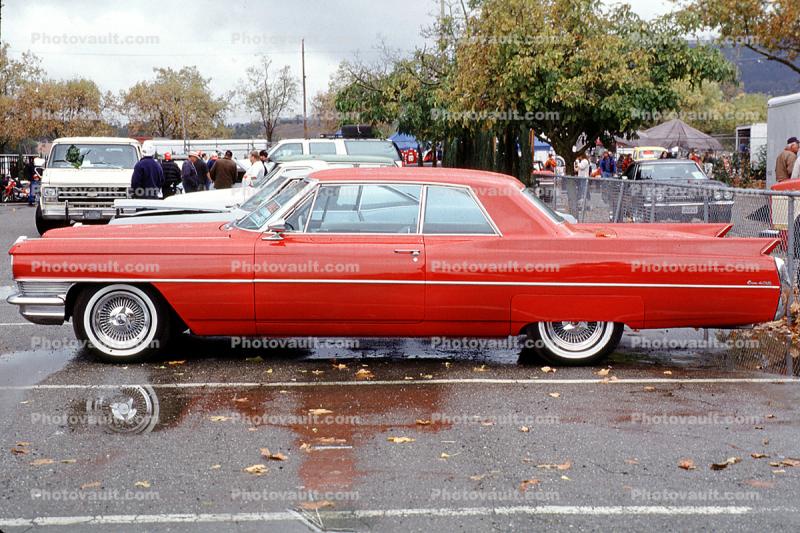 Cadillac, Fins, Whitewall Tires, automobile, 1960s