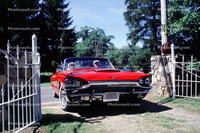 Thunderbird, T-Bird, whitewall tires, 1960s