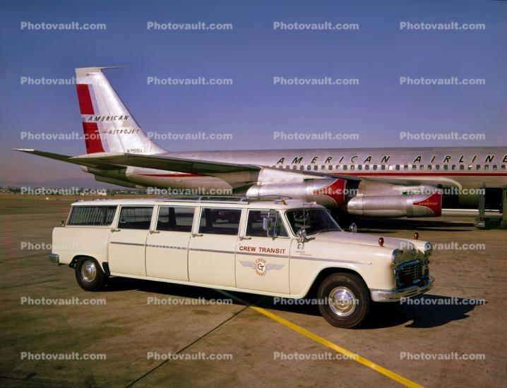 Checker Aerobus, Boeing 707-123B, Crew Transit Vehicle, Full-size limousine, 7/9-door station wagon, N7519A, American Airlines AAL, 1964, 1960s