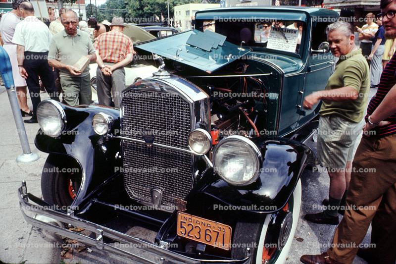 1931 Pierce Arrow, Hood Ornament, Chrome Grill, Headlight, Bumper, front