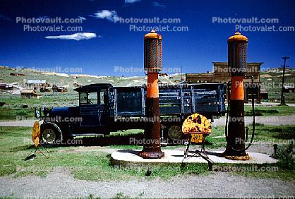 Bodie Ghost Town, Fuel Pumps, decay