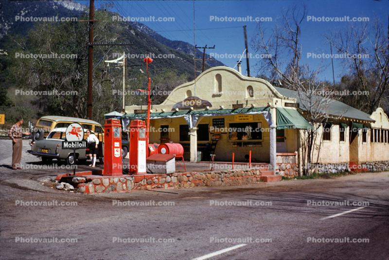 Igo's Gas Station, Mobilgas, Flying Horse, Pumps, General Store, 1950s