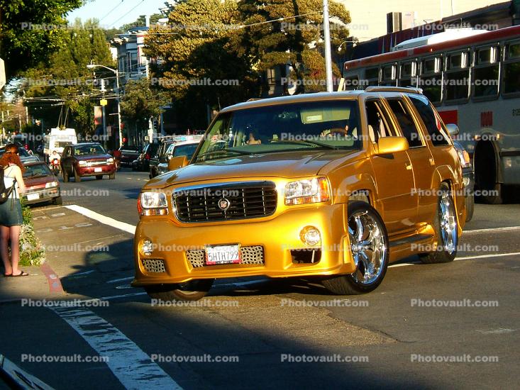 Golden SUV, automobile