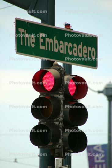 Red Traffic Light, The Embarcadero