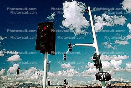 Traffic Signal Light, Hacienda Business Park, Pleasanton, Stop Light