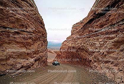 stratified layers, stratum, strata, sedimentary rock, geology, geological formations, Dirt Road, unpaved, Mountains