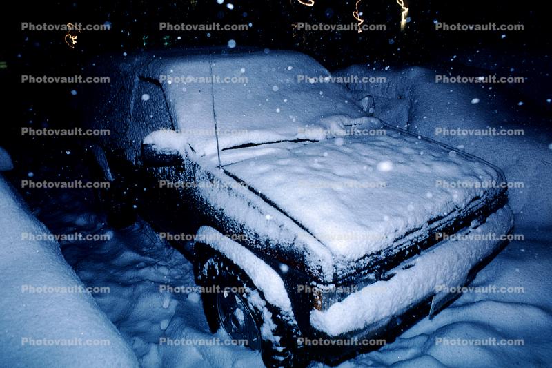 Winter, Exterior, Outdoors, Outside, Vehicle, Car, Automobile, pickup truck, Snowfall
