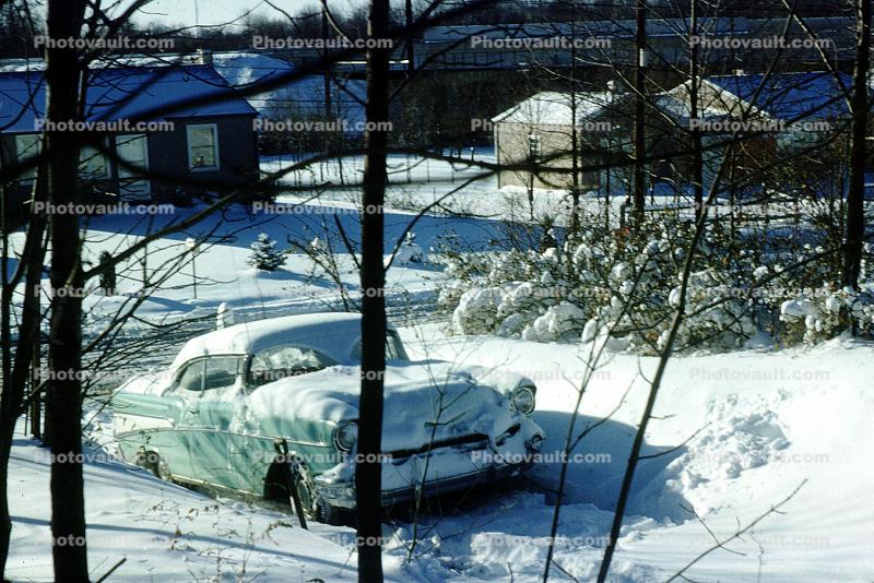 Chevy Belair, Car covered in show, cold, 1950s