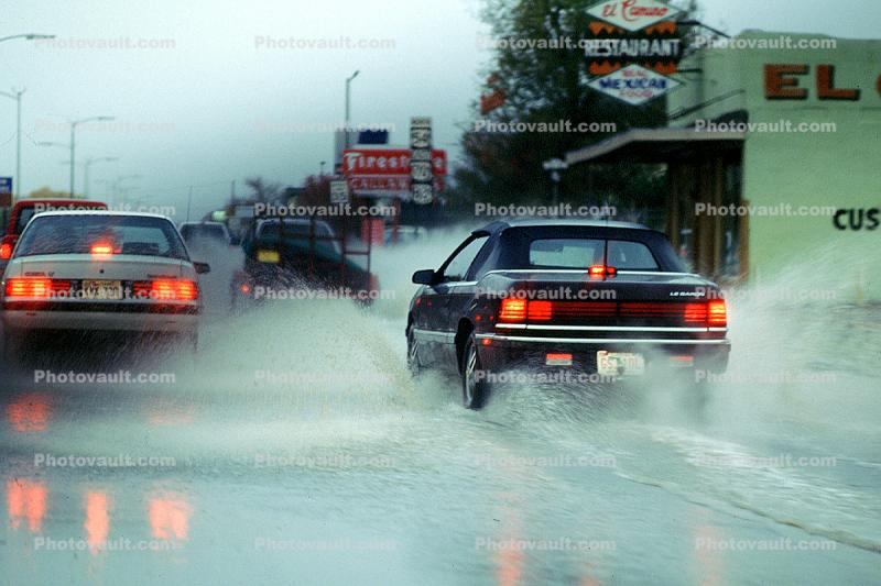 Flooding, Car, Downpour splash, Alamogordo, City Street