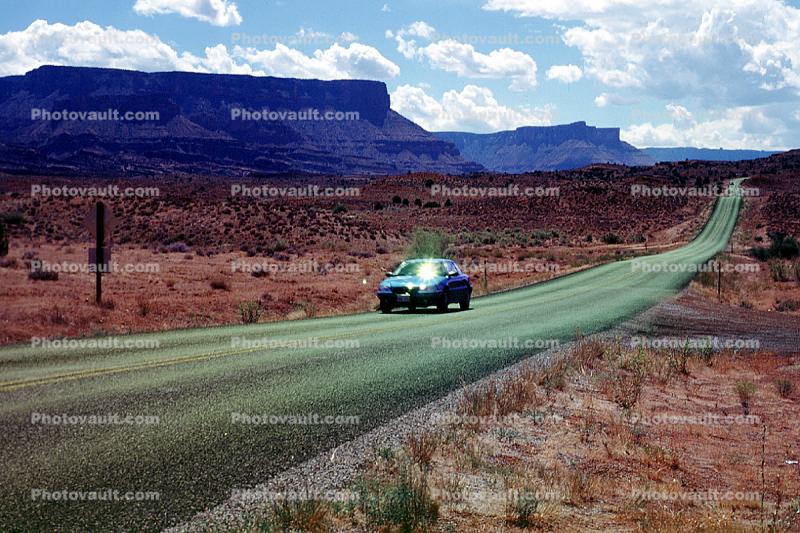 Mesa, car, Road, Roadway, Highway 128, near Moab, Utah