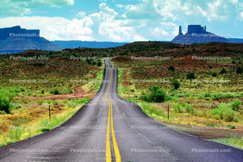 Butte, Highway 128, Utah, Castle Valley, Road, Roadway, east of Moab Utah