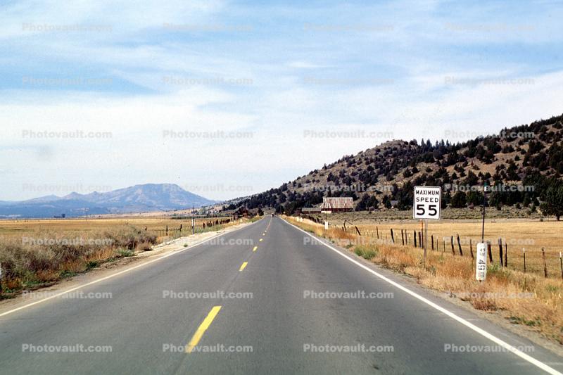 Double Nickel, Speed Limit, Long lonesome Highway, Loyalton, California, vanishing point