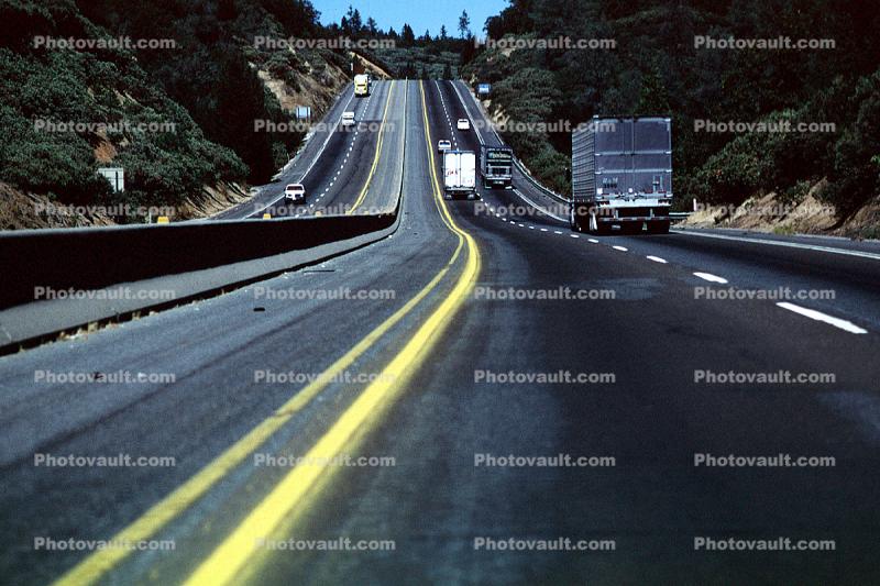 Interstate Highway I-80, Sierra-Nevada Mountains
