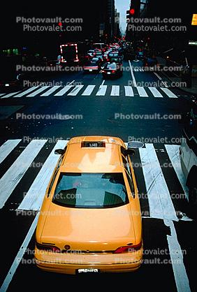 taxi cab, New York City, crosswalk