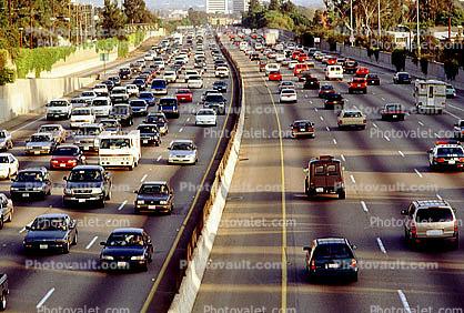 Highway 101 heading east, traffic jam, congestion, car, sedan, automobile, vehicle, Level-F traffic, freeway