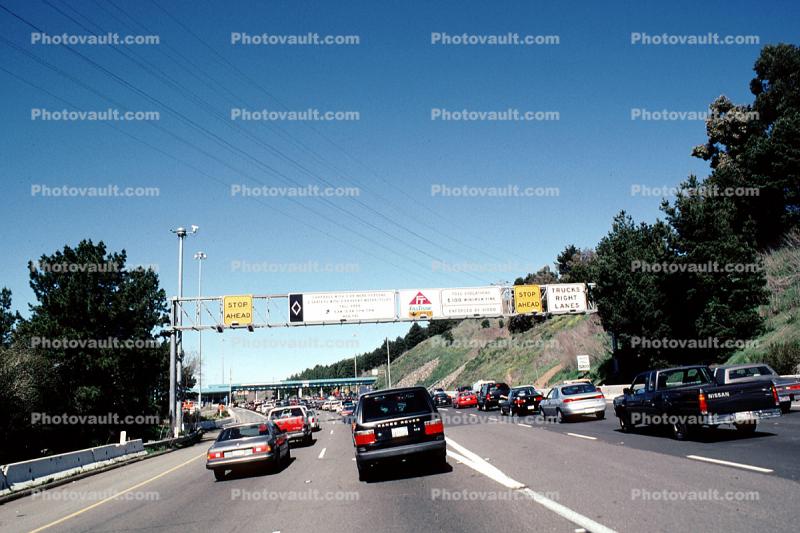 Carquinez Bridge toll plaza, Interstate I-80, heading north, traffic jam, congestion