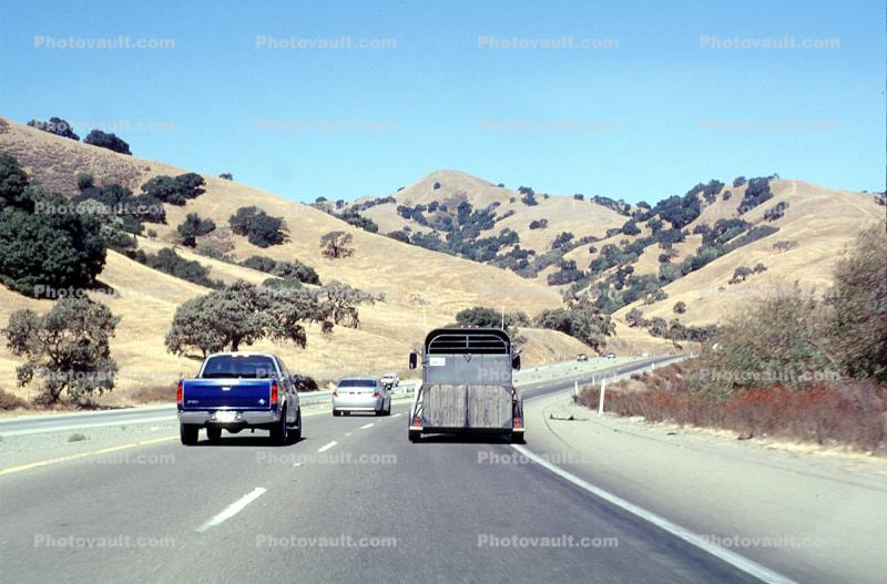 Freeway, Highway 101, Central California, hills, summertime, horse trailer, Car, Automobile, Vehicle