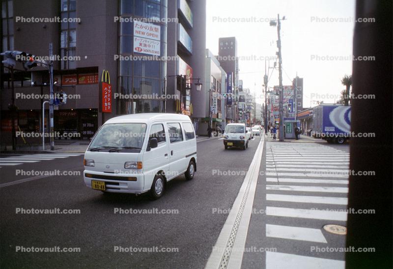 Van, car, vehicle, Narita, Street