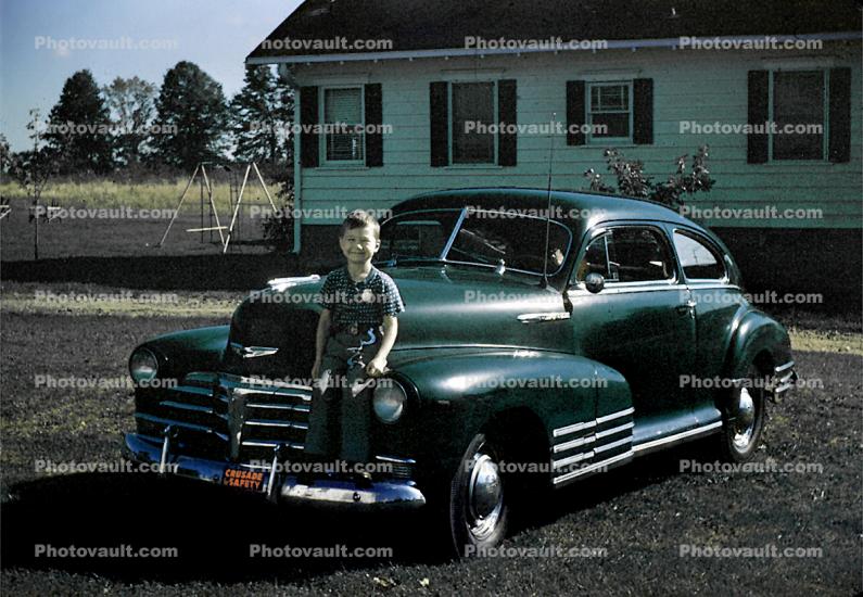 Chevy, Chevrolet, Boy, automobile, 1940s