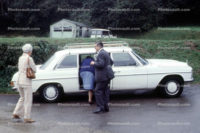 Mercedes Benz, Car, Vehicle, Autombile, October 1977, 1970s