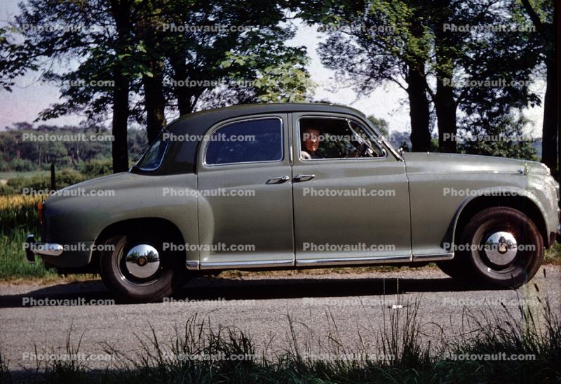 Car, four-door, 1950s
