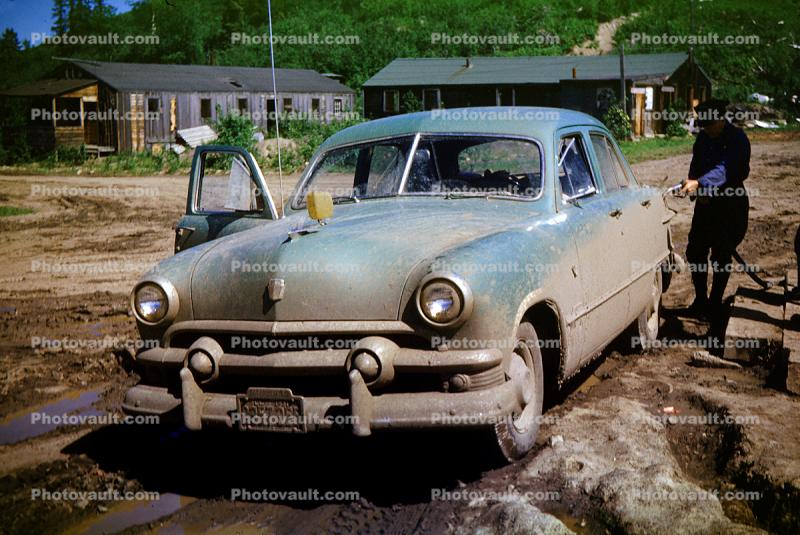 1951 Ford Custom Club Coupe, Mud, Muddy, dirty, Pumping Gas, Steamboat Mountain, 1950s