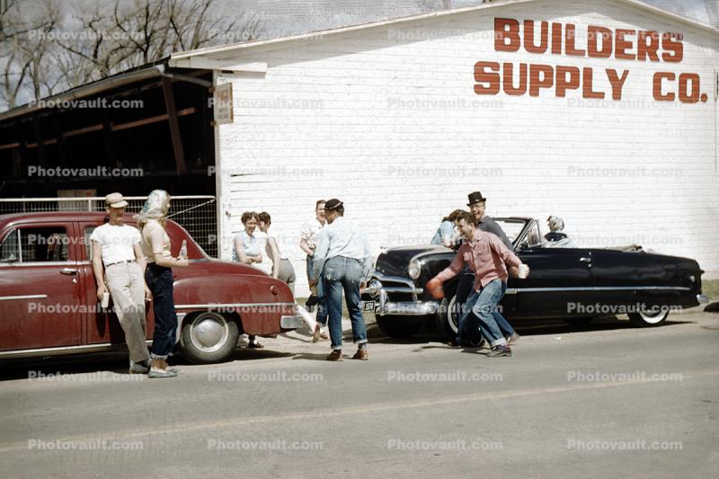 Ford Customline, people hanging out, 1950s