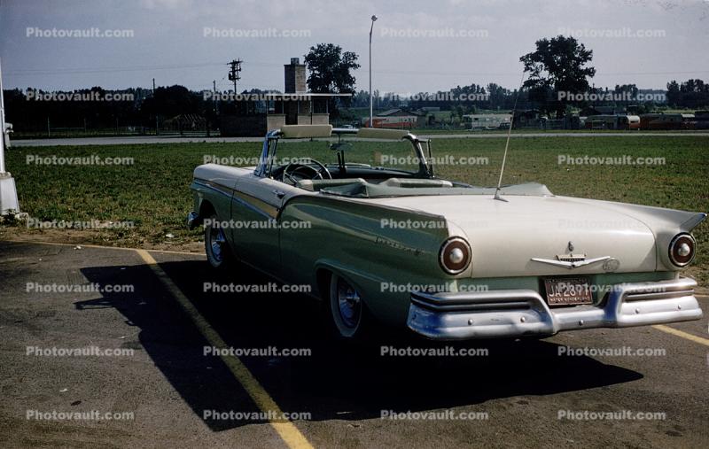 1957 Ford Fairlane 500, 1950s