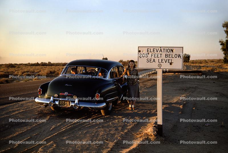 1952 Buick Super 88, Woman, Desert, 1950s