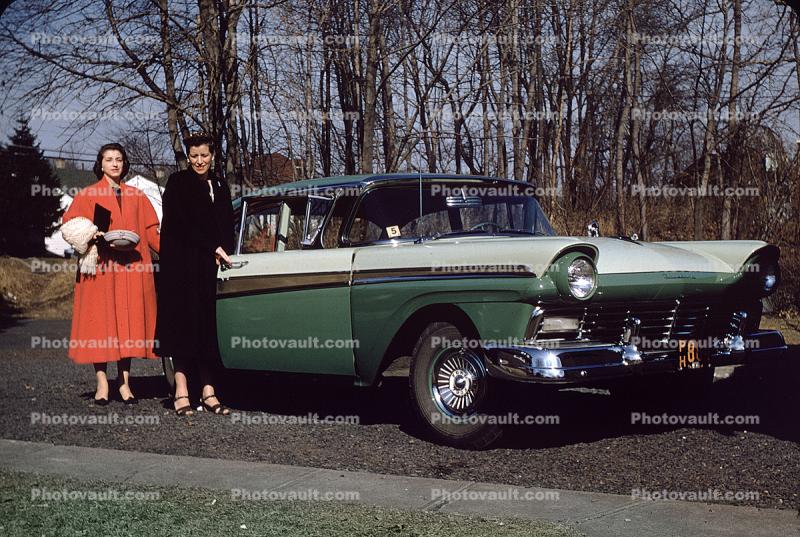1957 Ford Fairlane, Women, Coats, 1950s
