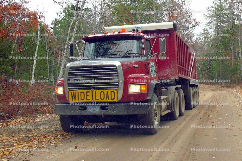 Wide Load Truck, Dirt Road, Minnesota, unpaved, oversize