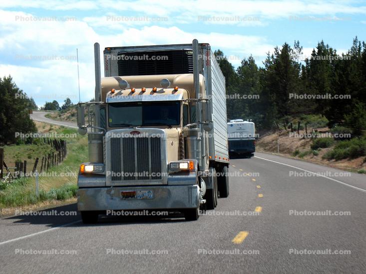 Peterbilt, Highway-97, southern Oregon, Semi-trailer truck, Semi