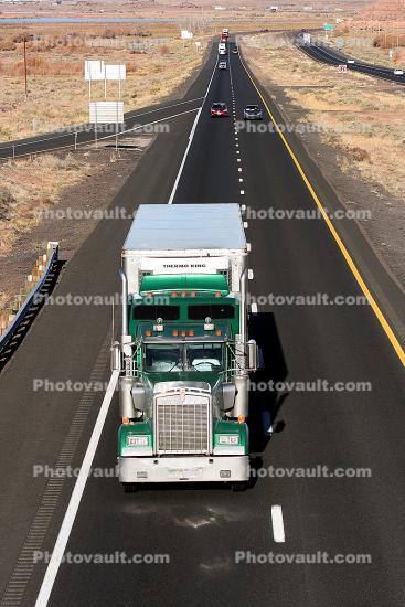 Kenworth head-on, Interstate Highway I-40, Roadway, Road, (Route-66), Semi-trailer truck, Semi