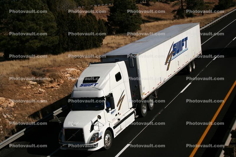 (Route-66), Volvo, Semi-trailer truck, Interstate Highway I-40, Roadway, Road, Semi