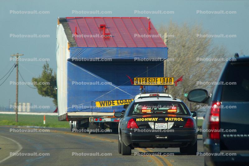 Oversize Load on County Road 269, Five Points, CHP