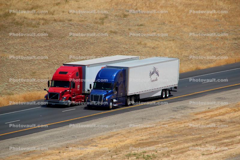 Semi Truck, Interstate Highway I-5, Volvo