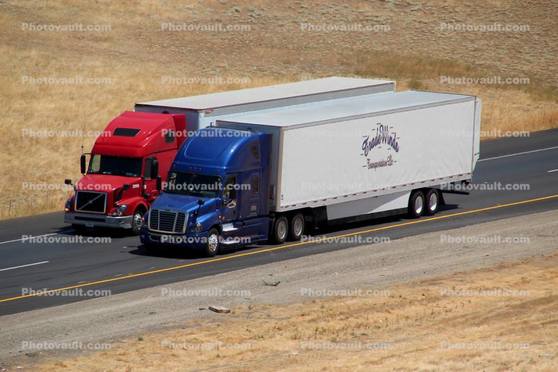 Semi Truck, Interstate Highway I-5, Volvo