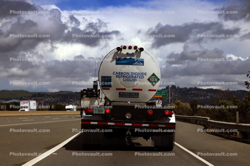 Carbon Dioxide Refrigerated Liquid carrier truck