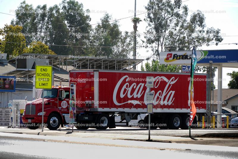 Coca-Cola semi Truck, Kenworth smei trailer, Exeter