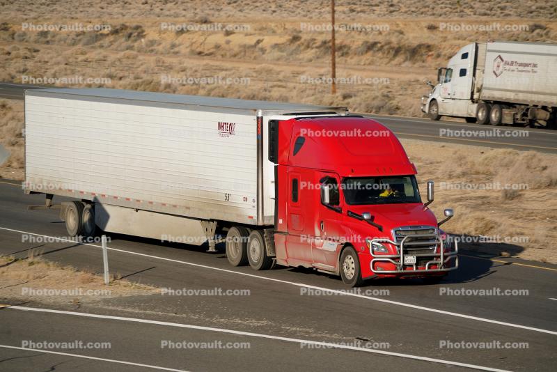 Freightliner Semi Trailer Truck, Highway 58