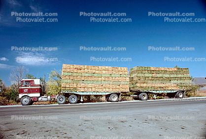 Hay Bale, Semi, stacks, flatbed trailer, Cab Over Semi