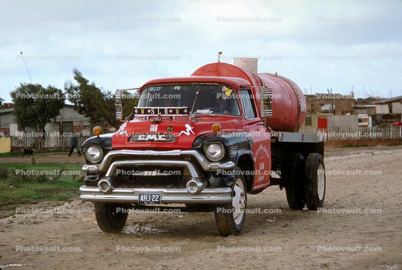 potable water truck, GMC 370, General Motors Corporation