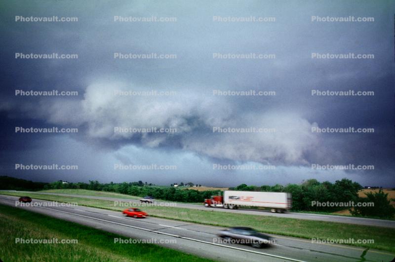 Storm Clouds, Rain, Interstate, Stormy, Semi-trailer truck, Semi, cars, Interstate Highway
