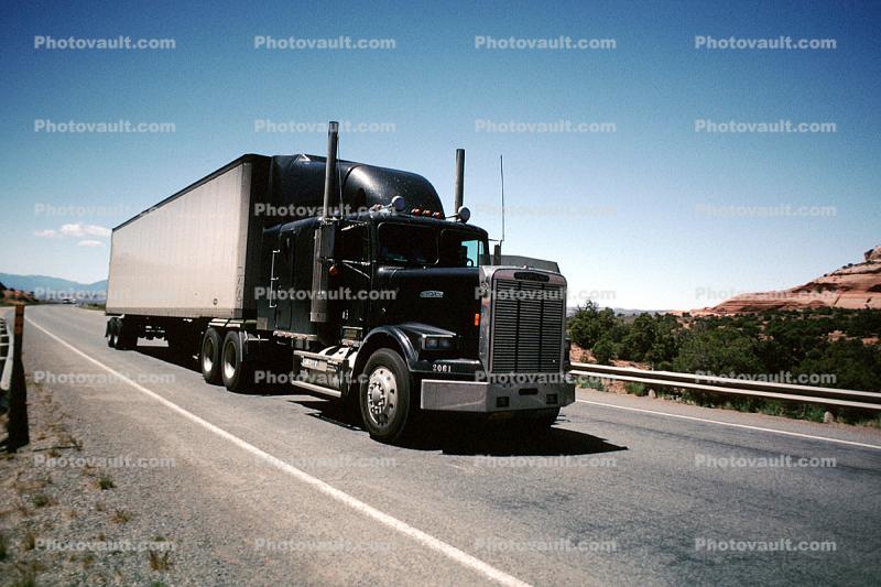 Freightliner, Wilson Arch, Semi-trailer truck, Semi