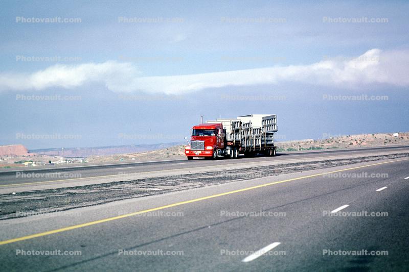 Volvo Truck, Interstate Highway I-40, Gallup