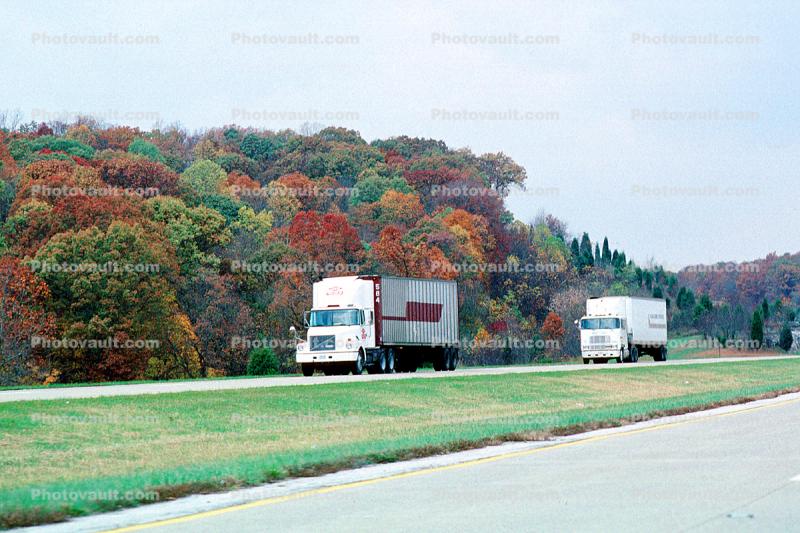 Volvo, Interstate Highway I-64, Semi-trailer truck, Semi
