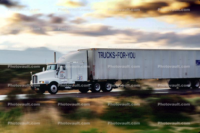 Trucks-For-You, near Alamogordo, highway-54, road, Kenworth, Highway